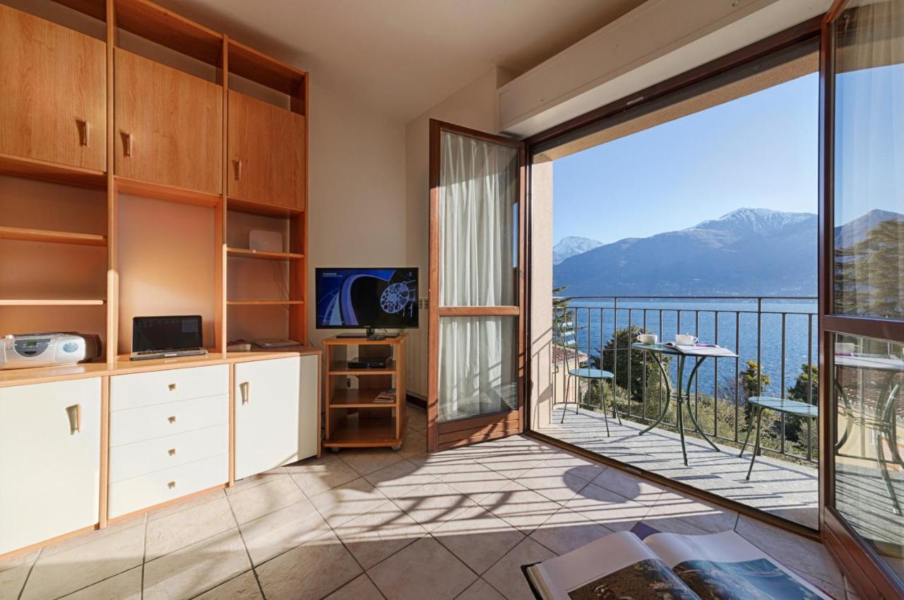 2-Bedroom Lakeview Apartment At The Lake Acquaseria Bagian luar foto